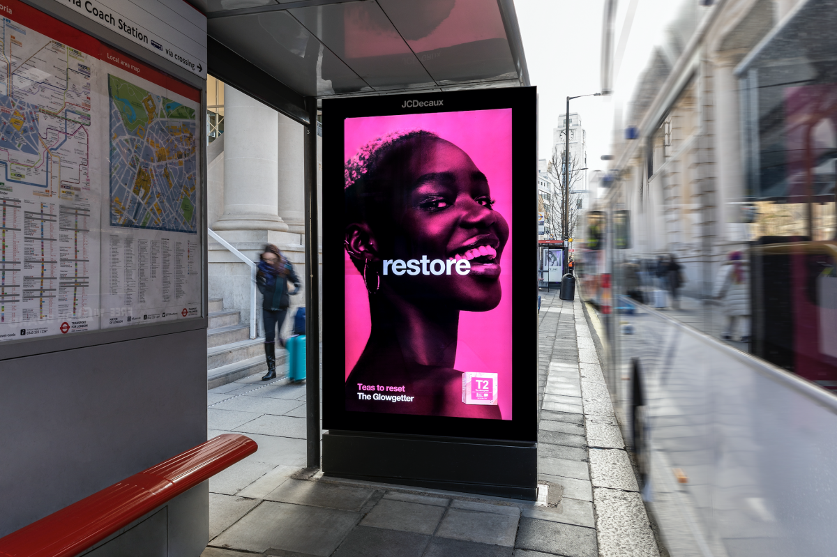 jcdecaux ooh display campaign advertising network of professional photographers corporate photography