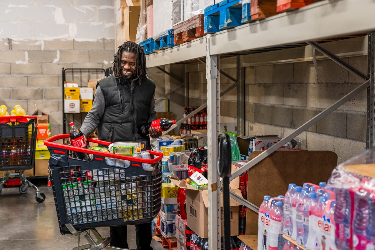 monoprix staff photography network professional photographers myphotoagency corporate photos retail