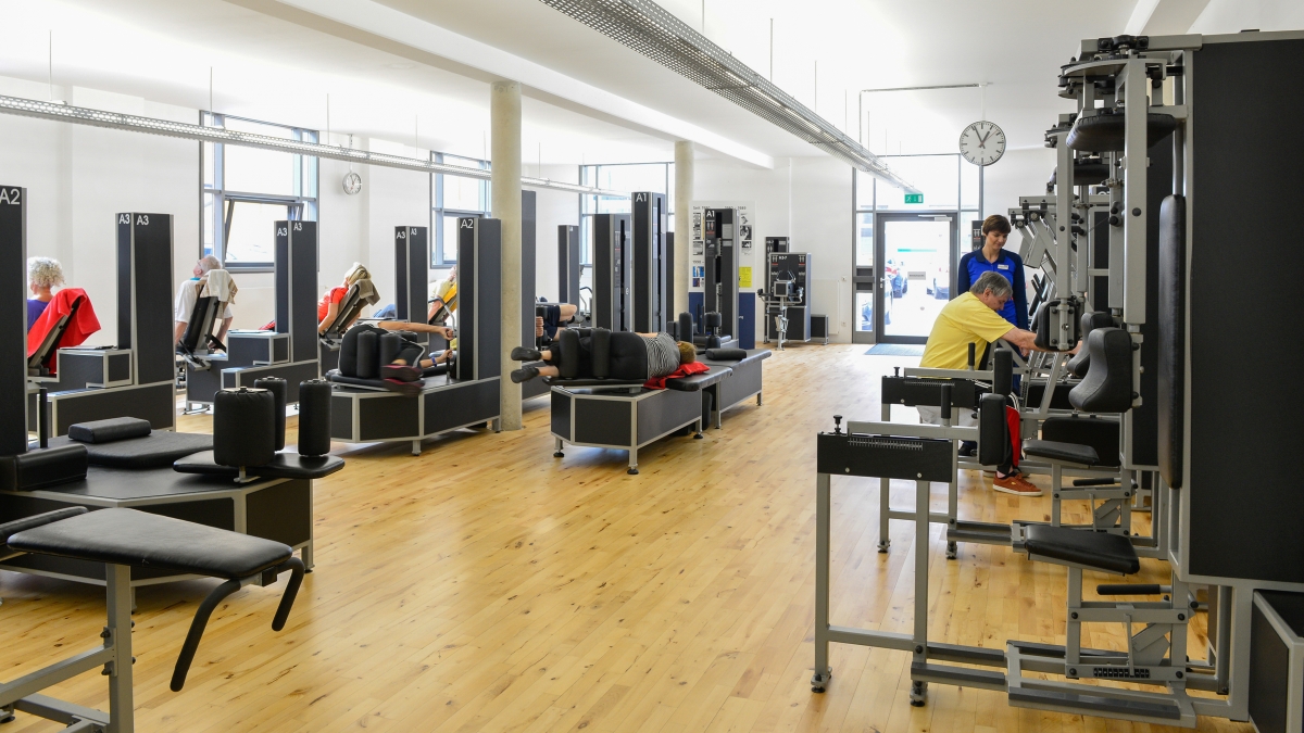 photoshoot gym retail store network of photographers united kingdom europe myphotoagency