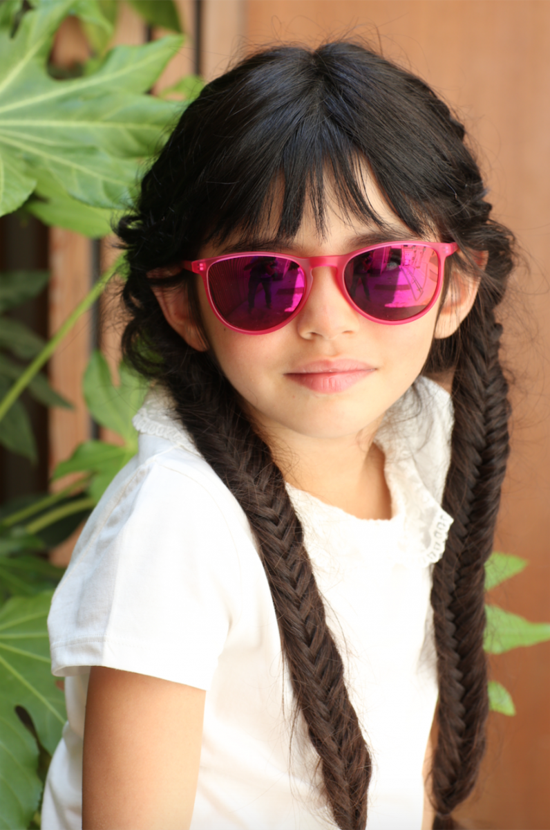 photoshoot network of professional photographers fashion catalogue lookbook digital content