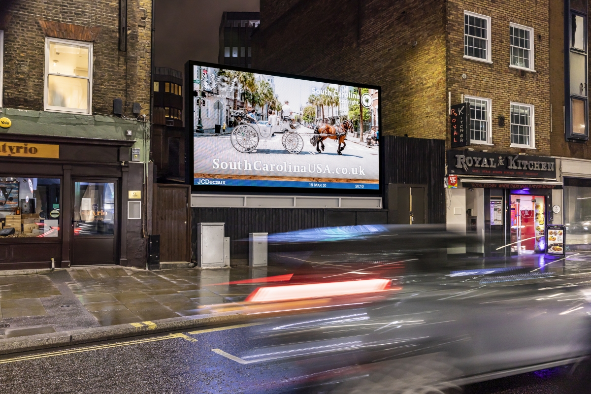 jcdecaux ooh display campaign advertising network of professional photographers corporate photography