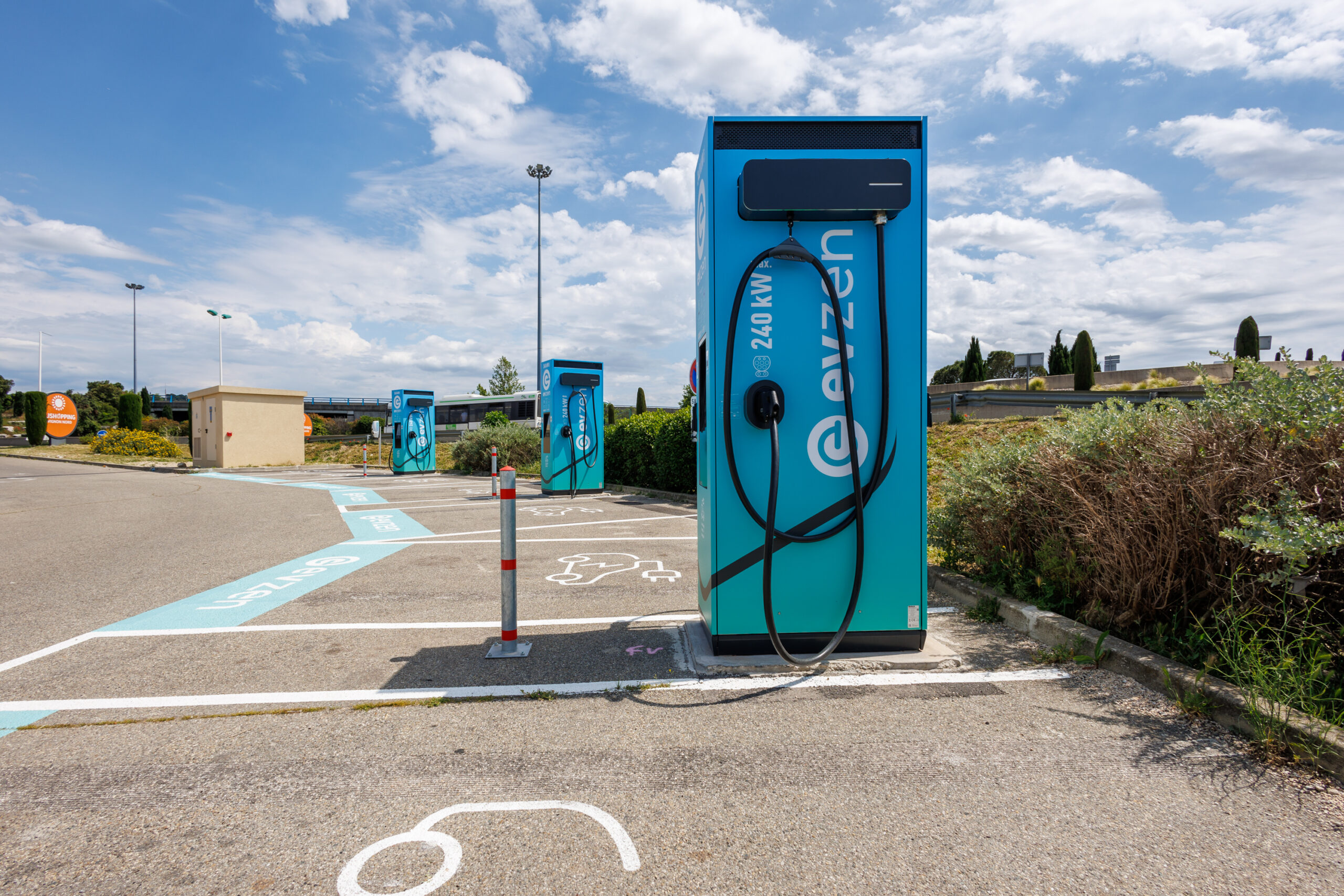 EVzen Station De Recharge Sorgues 2