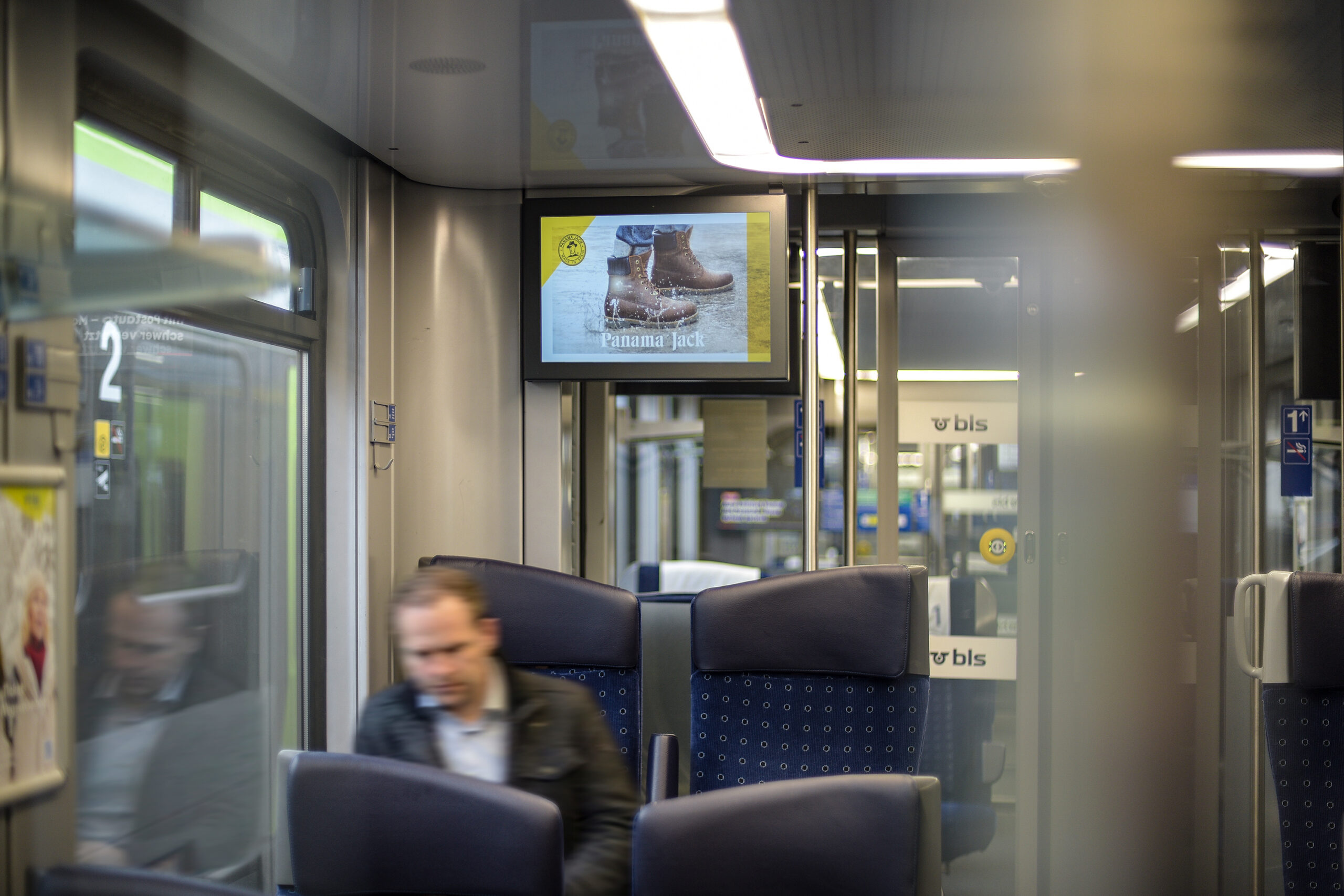 112879 Publictransportde+w Ch 3