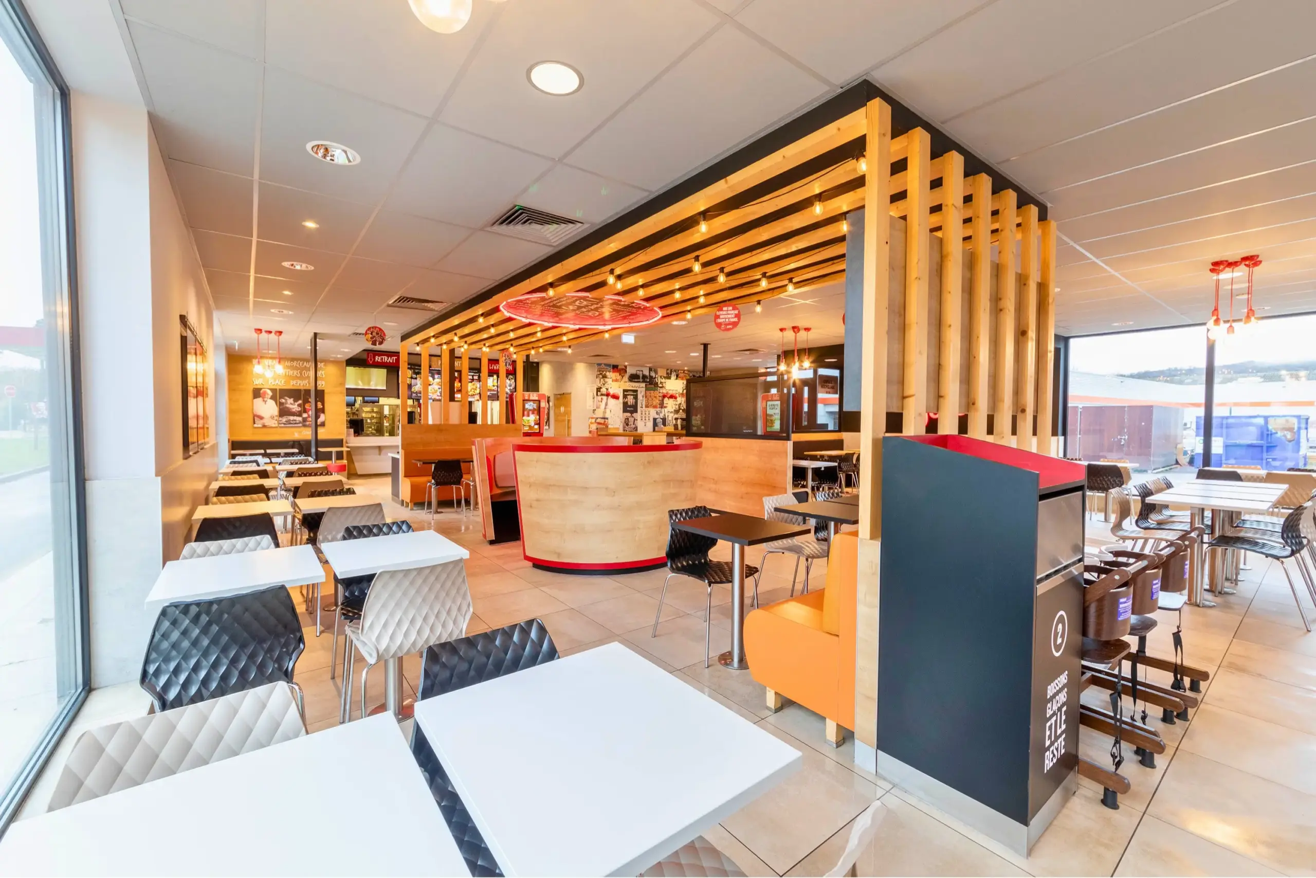 Photographie professionnelle d un site commercial ou retail : Retail Restaurant