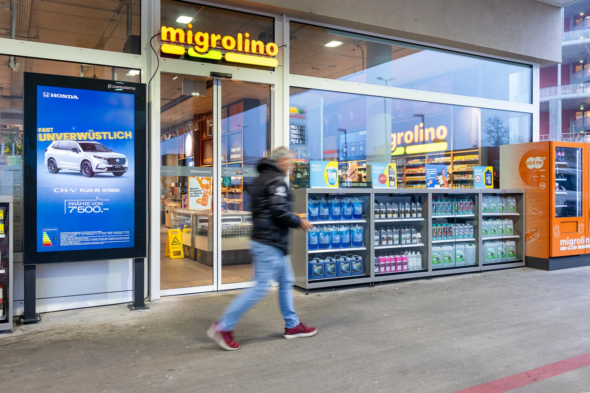 photo-affichage-convenience-suisse-livesystem-02