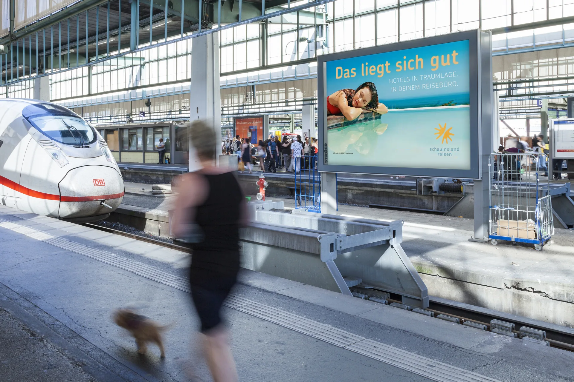 Photo Affichage Gare Allemagne Stroeer 01