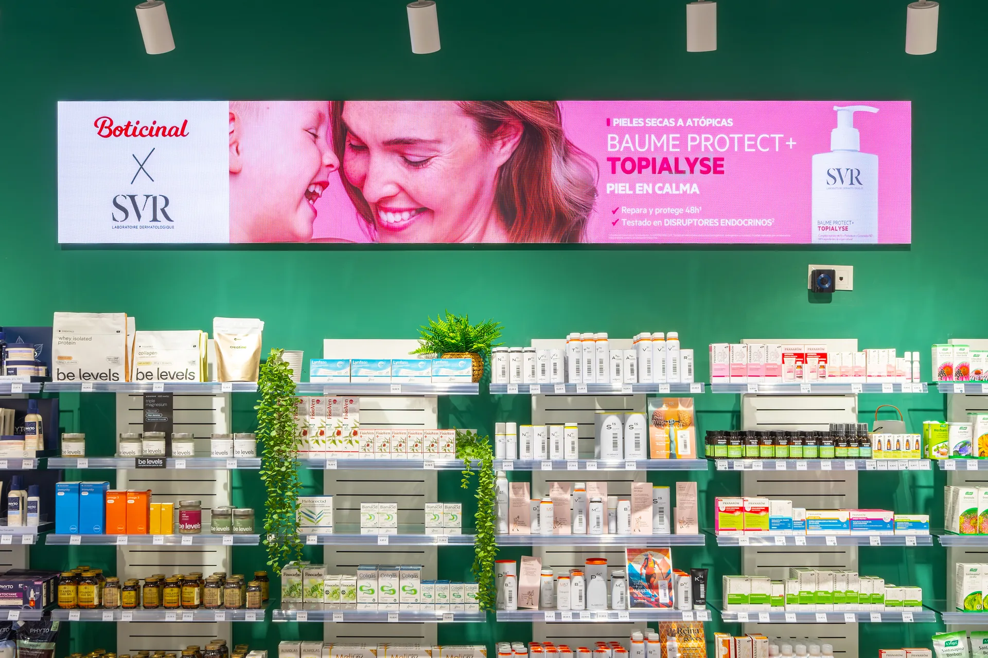 photo-affichage-pharmacie-espagne-cmedia-01