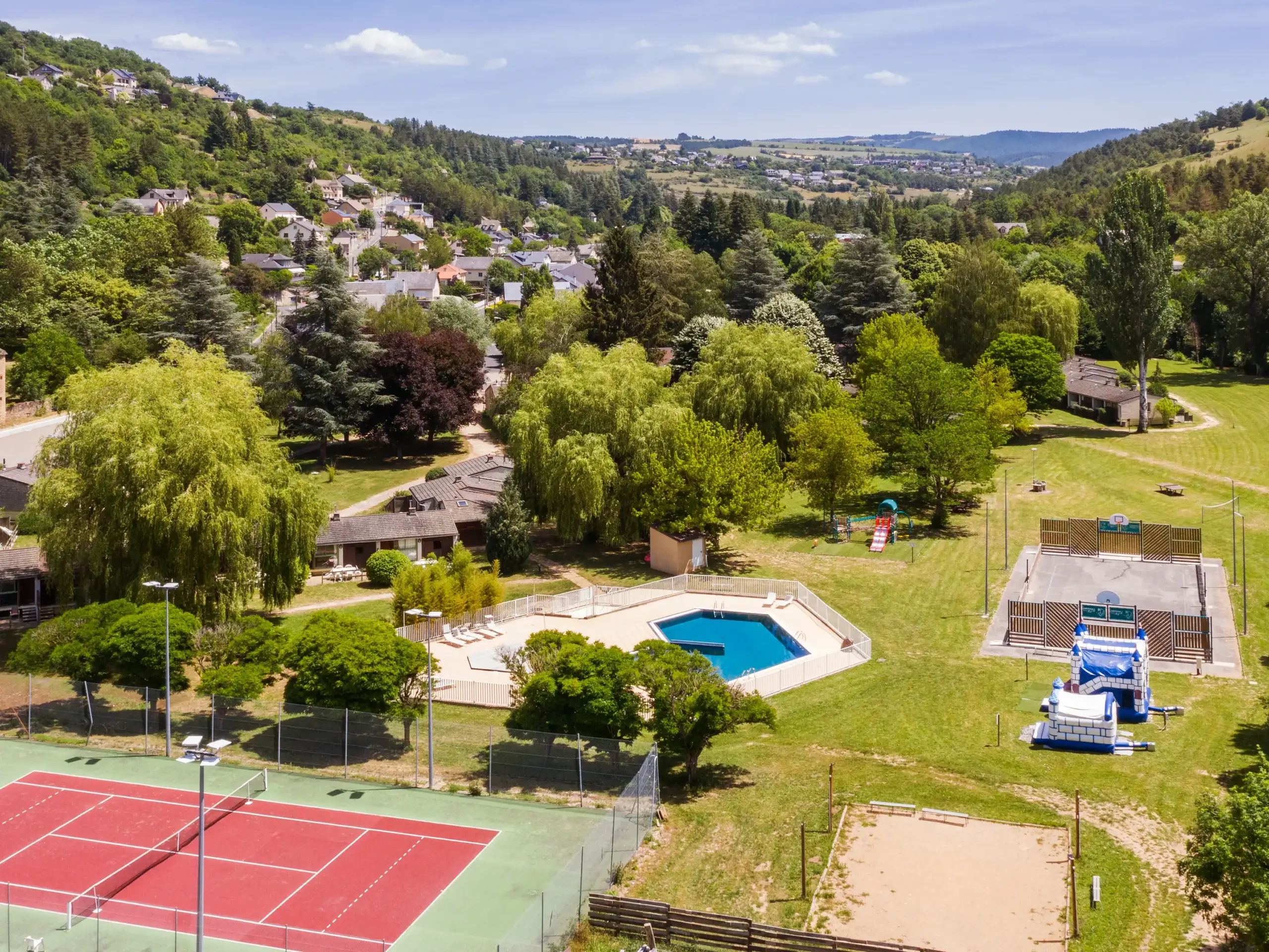 Photographie Hotellerie De Plein Air Flower Camping Du Gevaudan Vue Aerienne Camping