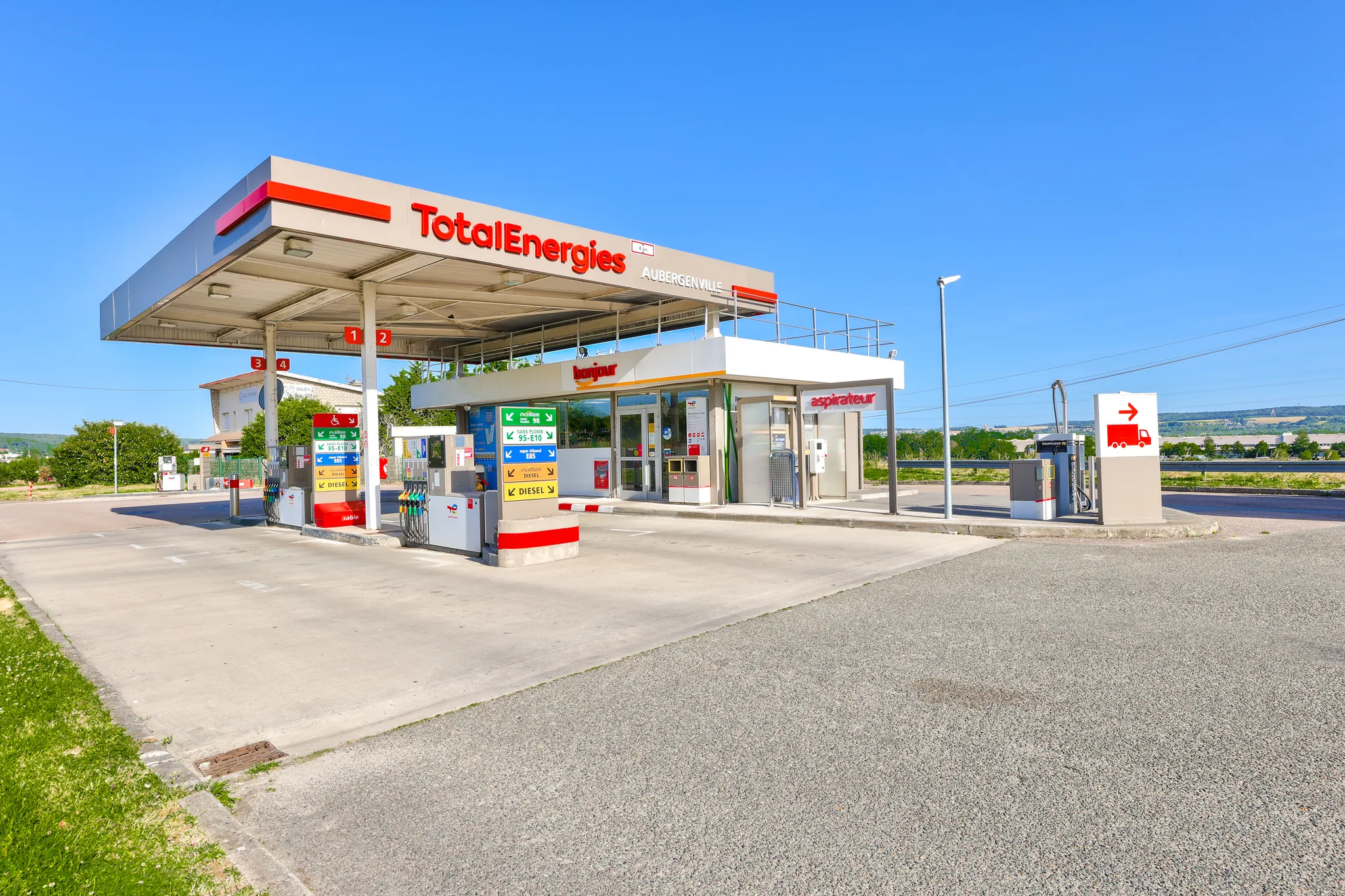 29 Totalenergies Stars Aubergenville