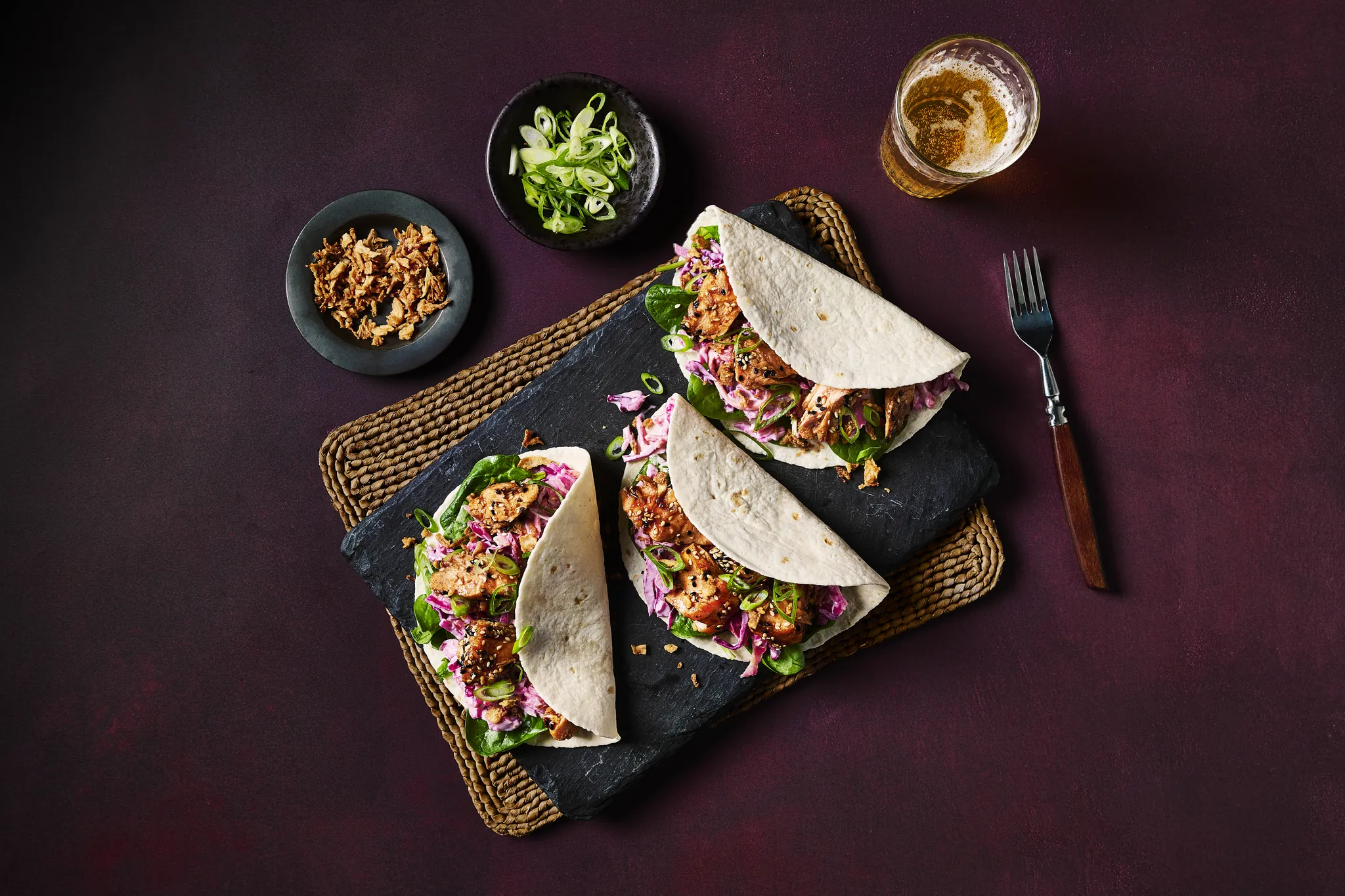 Recette Ginger Hoisin Salmon Wraps With Sesame Mayo Slaw